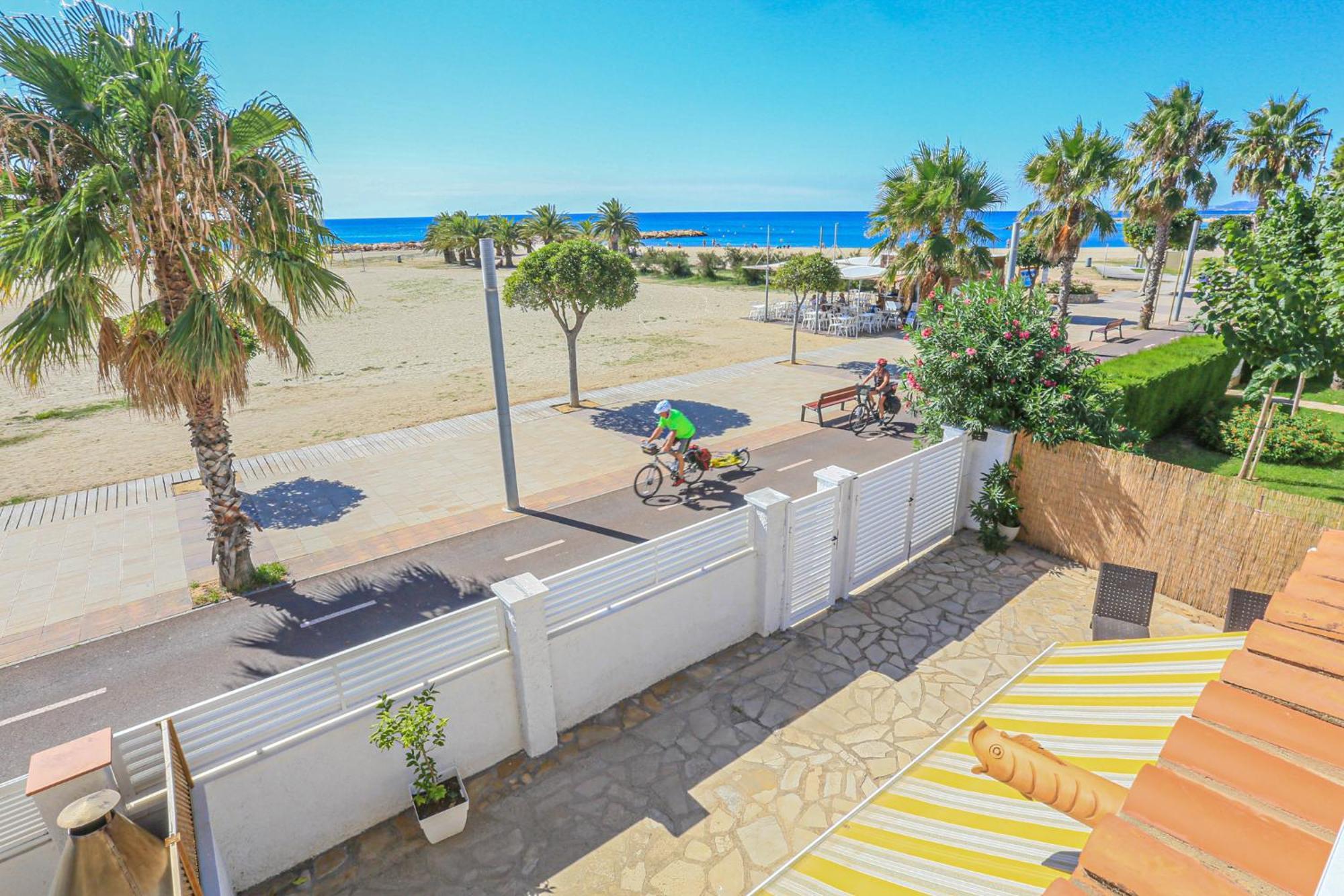Villa Laura II - Only Families Cambrils Kültér fotó
